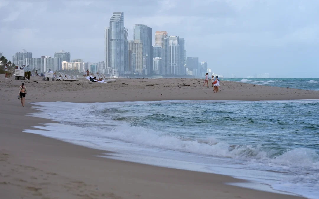 El débil dólar canadiense hace que los ‘snowbirds’ entren en pánico y vendan sus casas en Florida