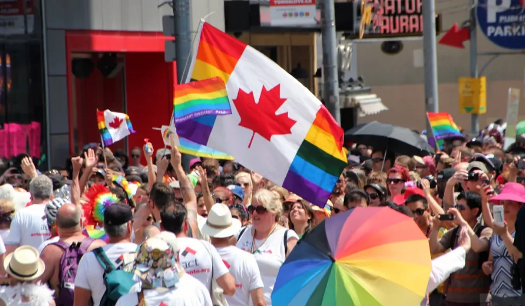 El primer ministro Mark Carney anuncia $660 millones para seguridad en eventos de Pride y apoyo a víctimas de violencia de género